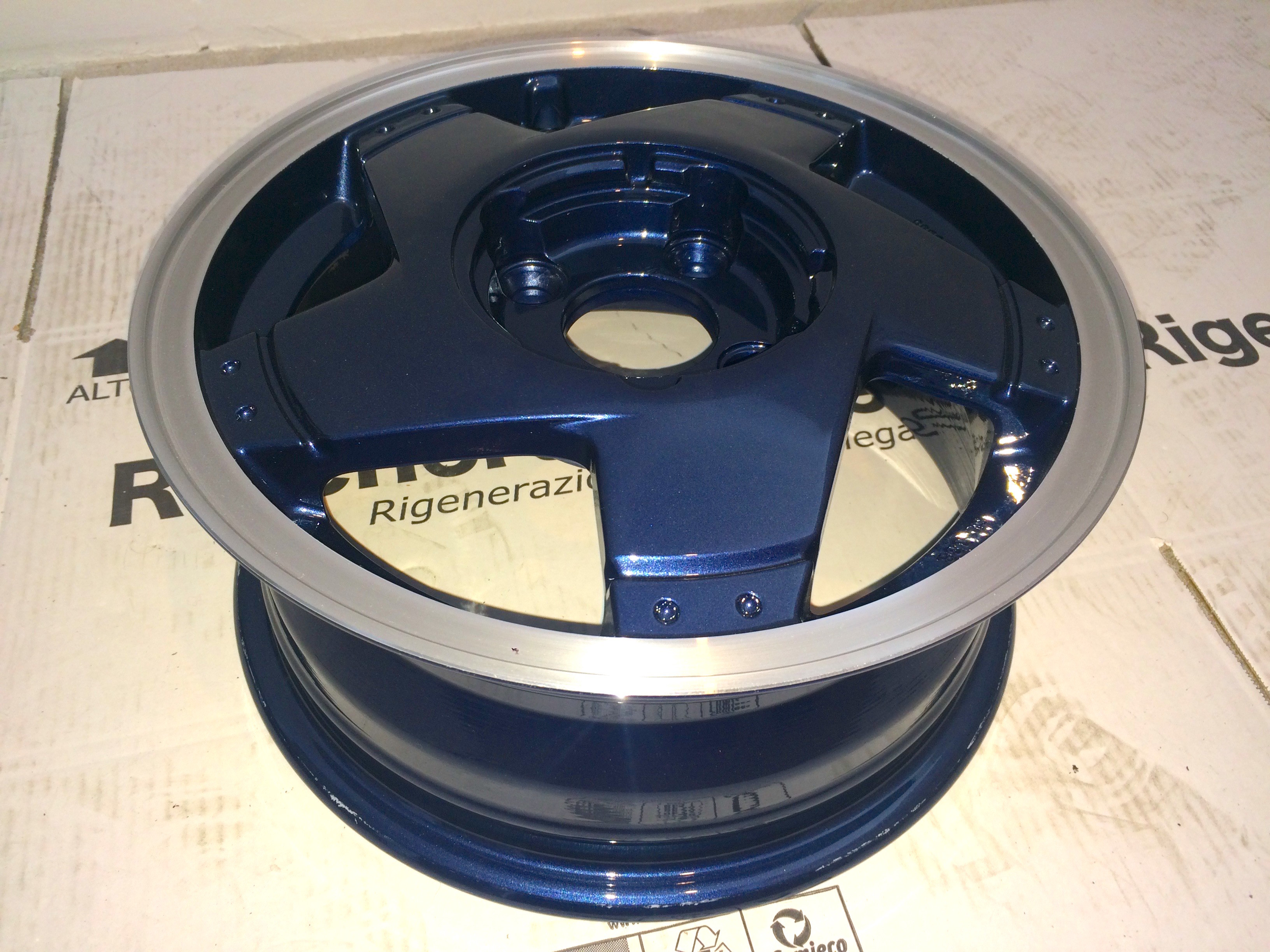Rigenerazione Cerchi Rigenerazione cerchio Renault 5 GT Turbo - Rigenera Ruote