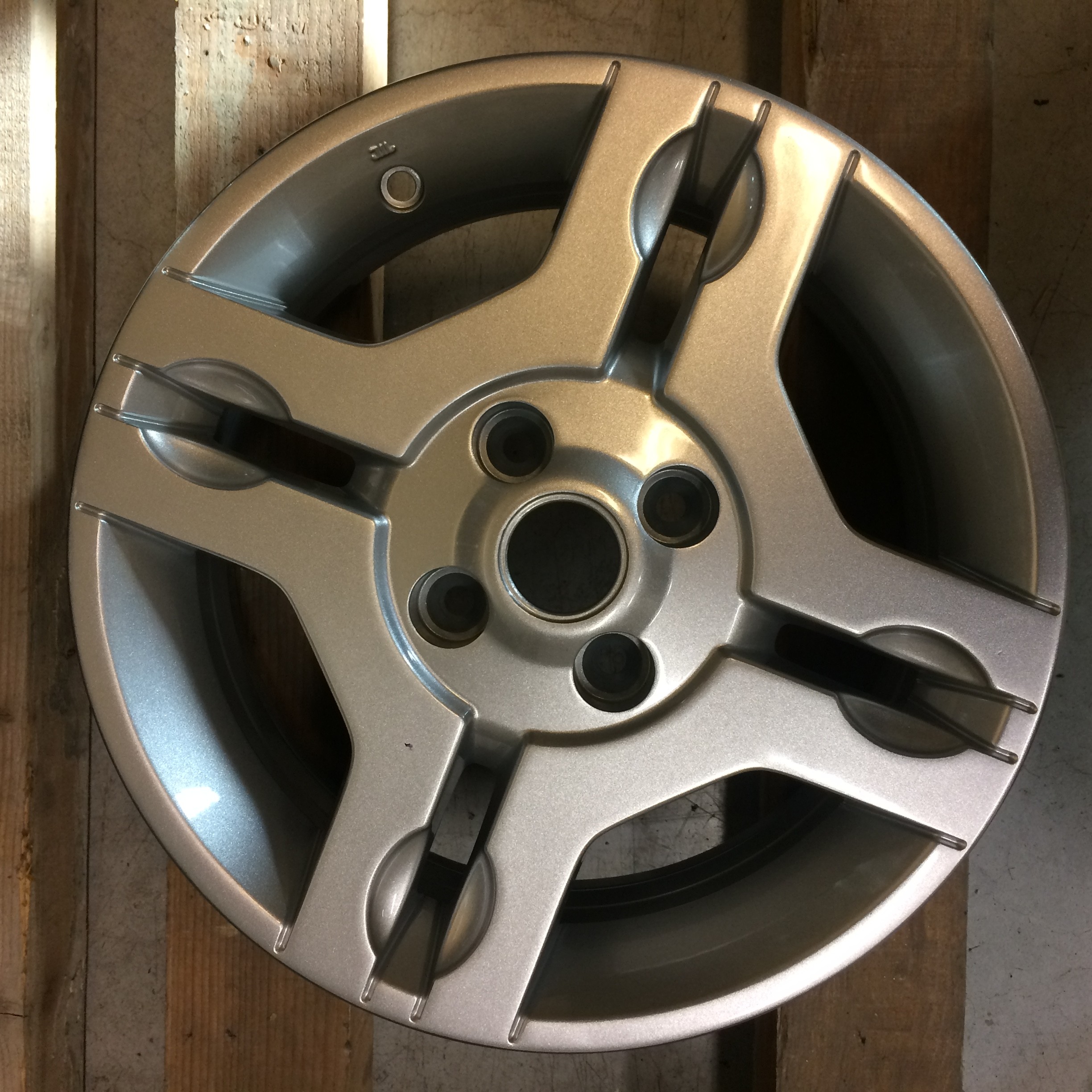 Rigenerazione Cerchi Rigenerazione cerchio Fiat Panda - Rigenera Ruote